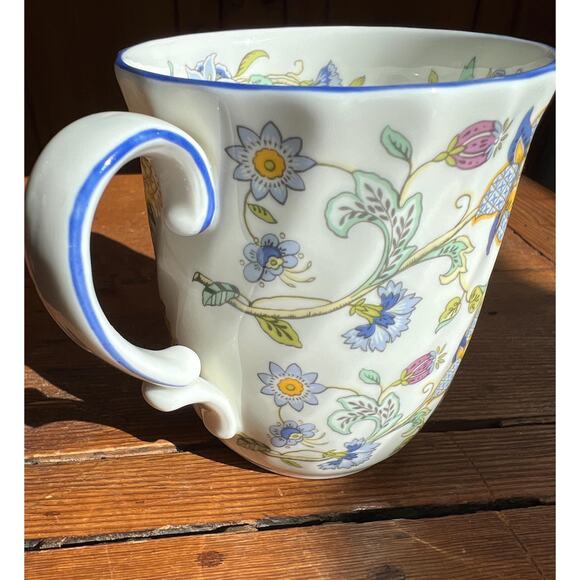 VTG Floral Mug with Swirl & Blue Trim Fine Bone China, Haddon Hall Blue, England - Picture 4 of 10